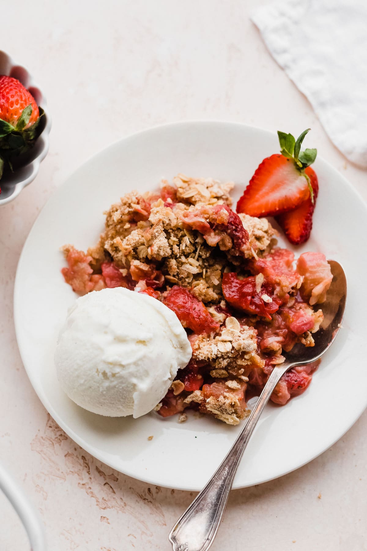 Strawberry Rhubarb Crisp