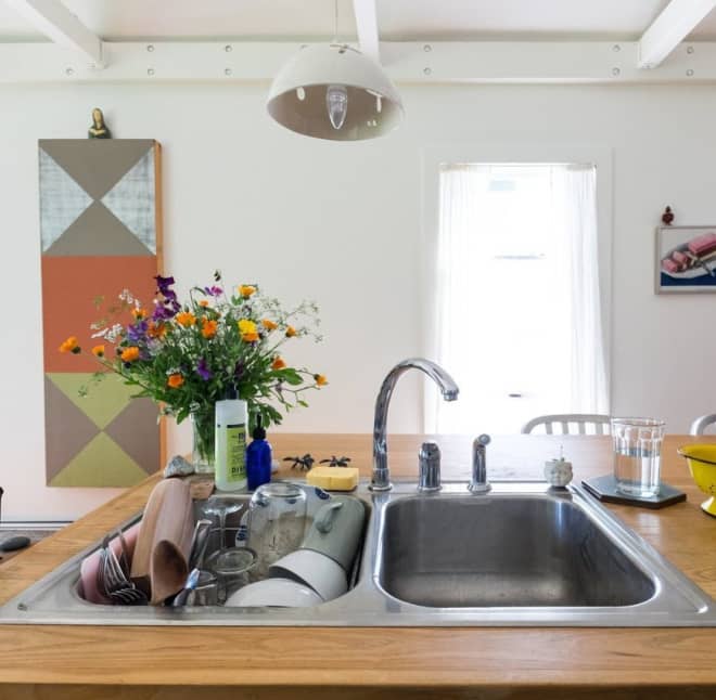 This Stylish Space-Saving Dish Rack Is Perfect for Tiny Kitchens and Will Keep Your Sink Clutter-Free